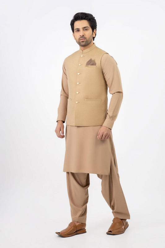 Light golden shalwar kameez
